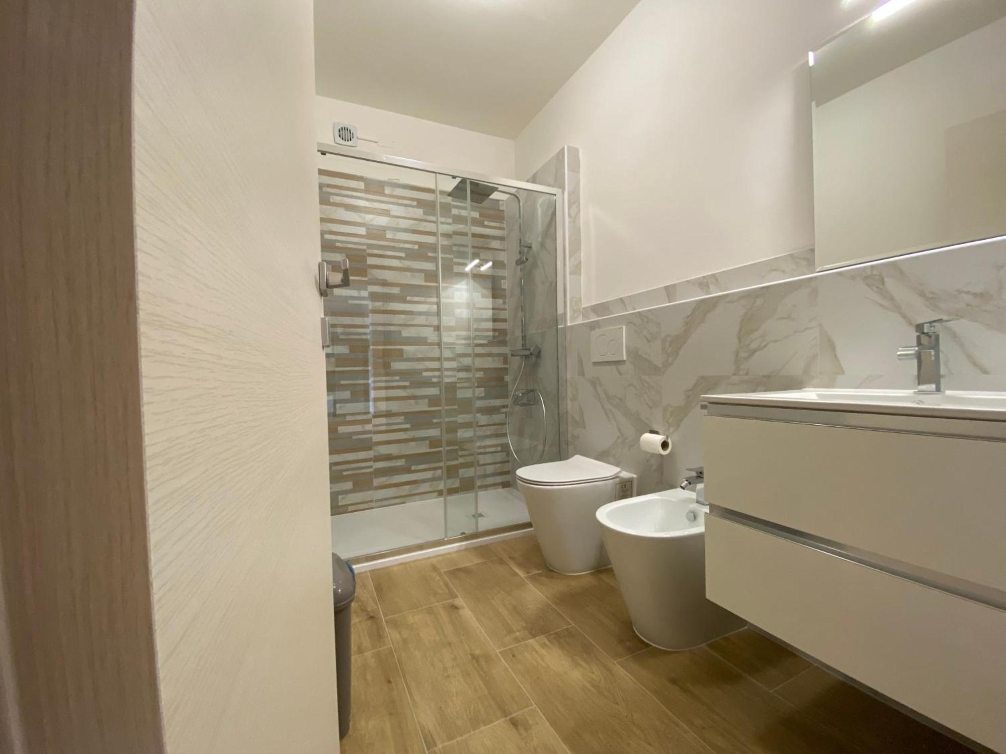 Avantgard Rooms Skyline Retreat بولونيا المظهر الخارجي الصورة